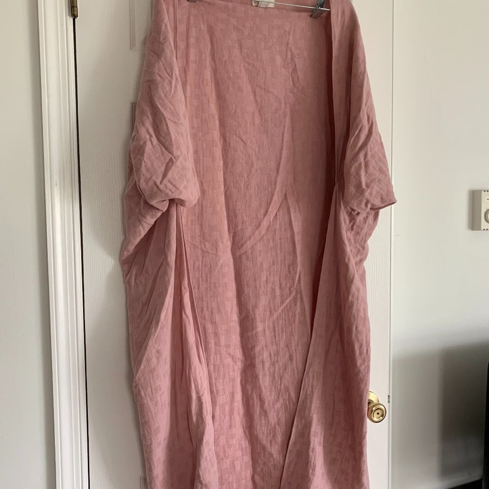 Soft Pink Coverup. Open front. Half sleeve. Beach Nights. Cardigan. Long. US M